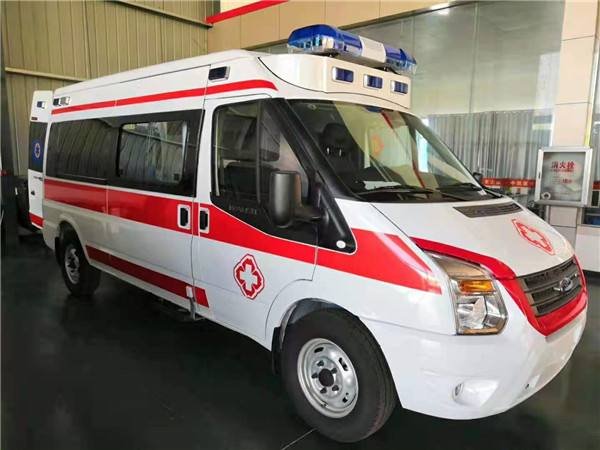 石台县福特V362救护车